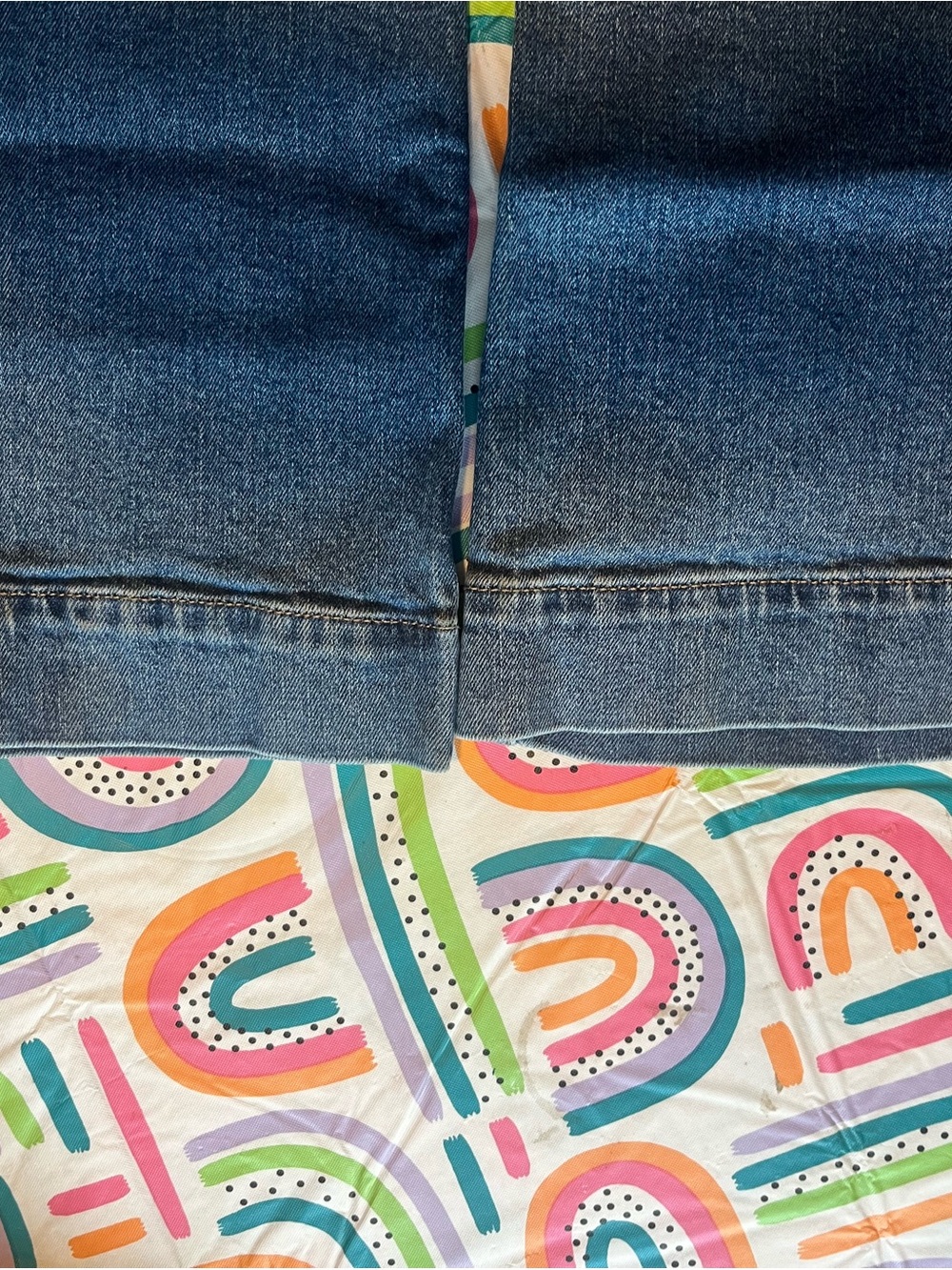 Wrangler Women's Flare Jeans in Medium Blue Denim - Picture 8 of 9
